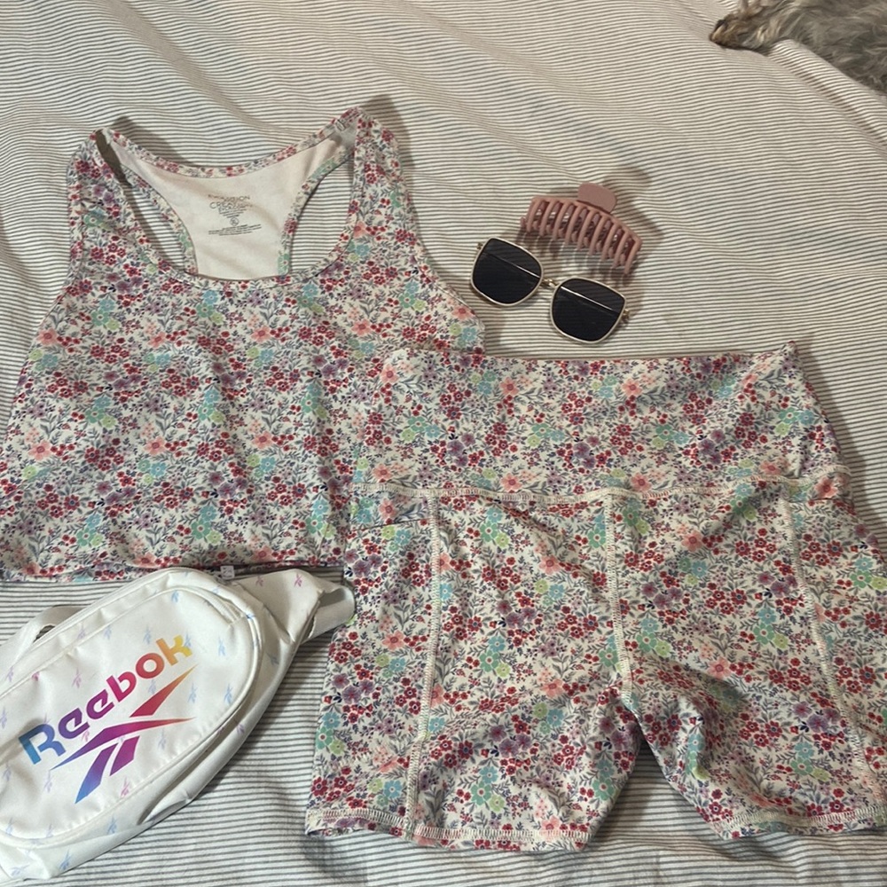 Evolution and Creation / Bike Shorts Outfit / XL